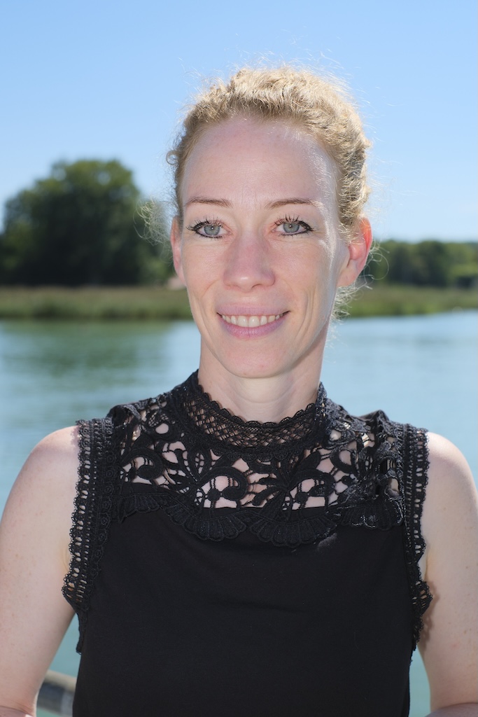 Emilie Machold, Child Awake